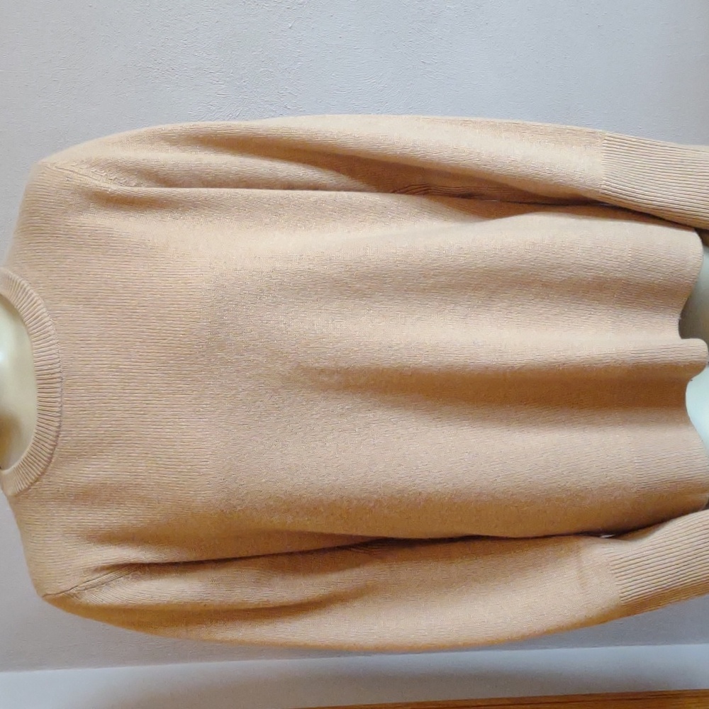 Halogen camel cashmere sweater